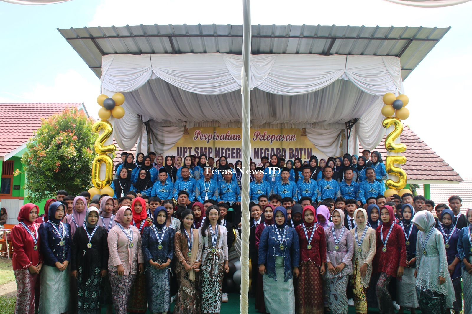 Perpisahan Dan Pelepasan UPT SMP Negeri 02 Negara Batin Tahun ( 2024-2025 )